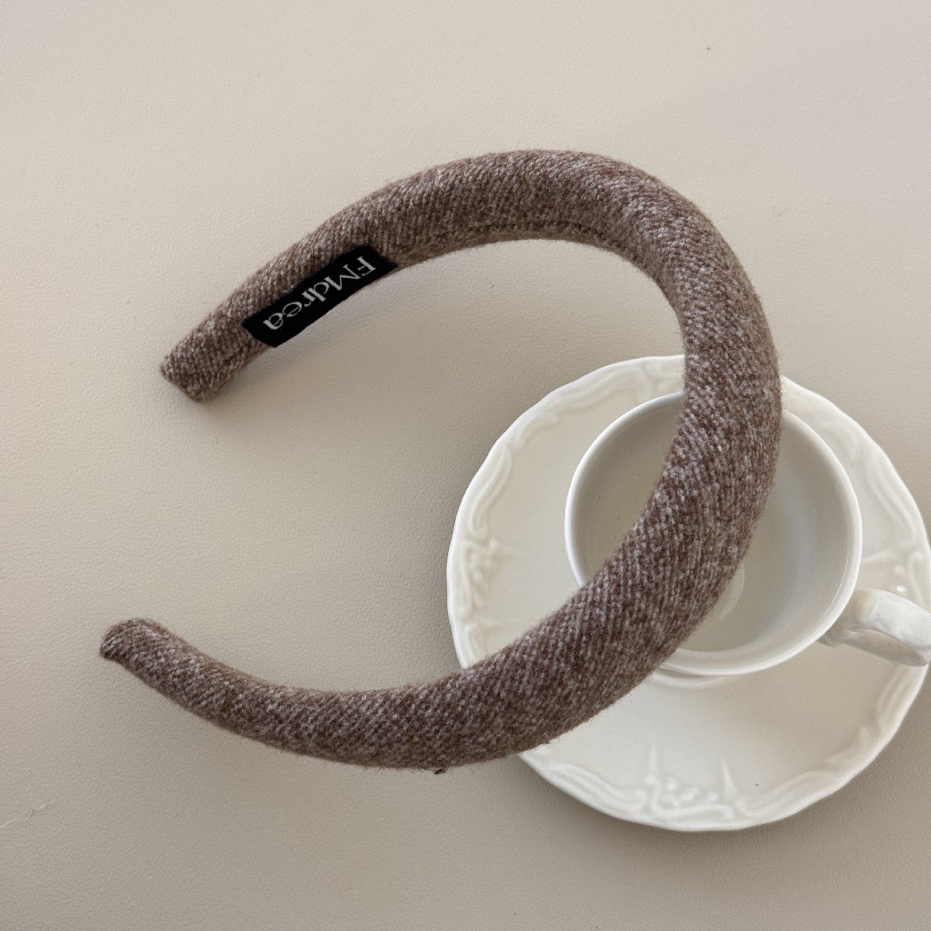 High Sense Oat Gray Texture Woolen Large Intestine Hair Ring