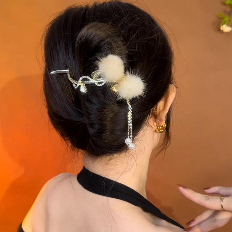 Best Women's Fashion Temperament Tassel Hair Ball Twist Clip