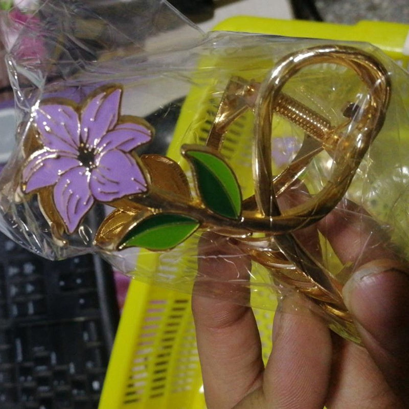 Elegant Graceful Barrettes Lily Flower Hair Claw