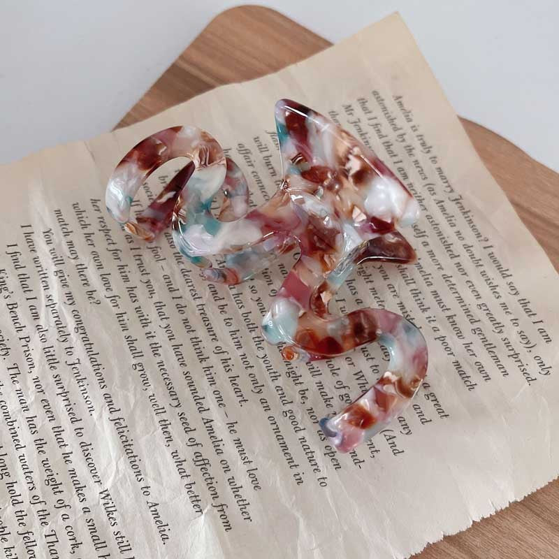 M-type Acetic Acid Simple Graceful Niche Designer Hawksbill Wave Tooth Hair Claw Lazy Hair Clip