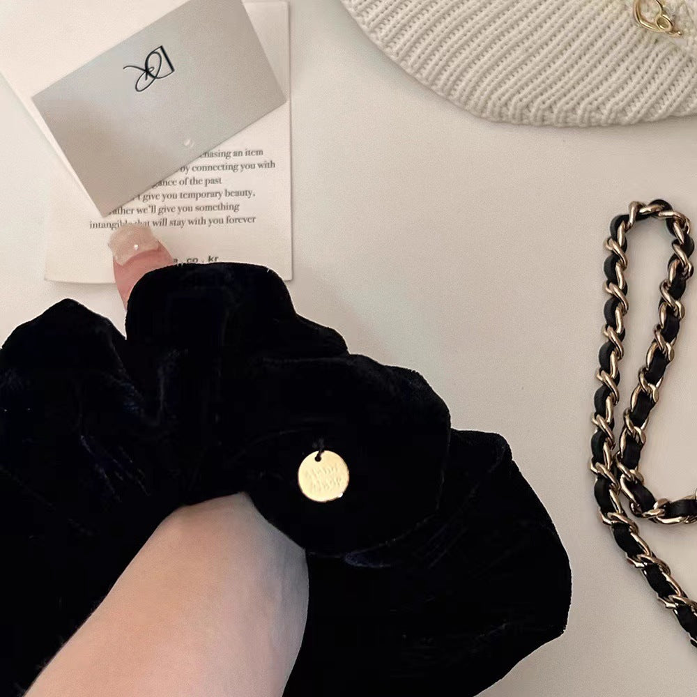 High-end Simple All-match Large Intestine Hair Ring Black Velvet