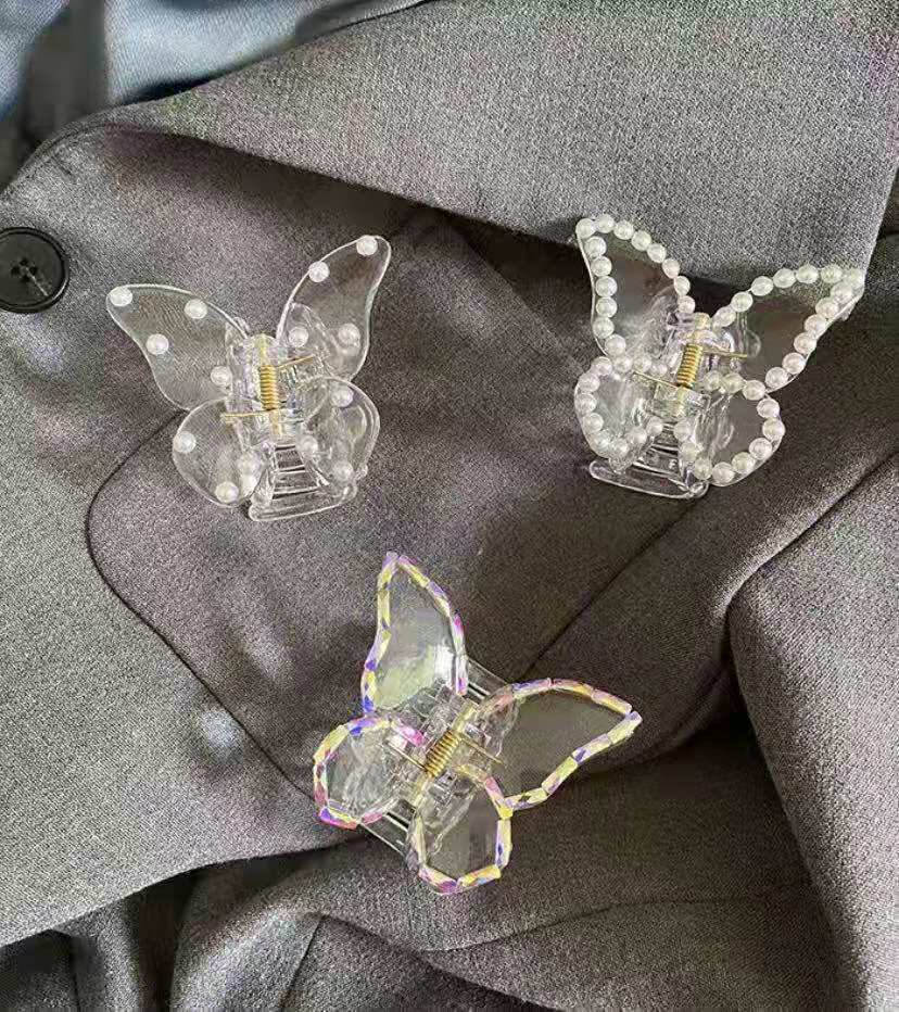 Medium Butterfly Shape Pearl Fancy Pearl Jelly Palette Hair Clip