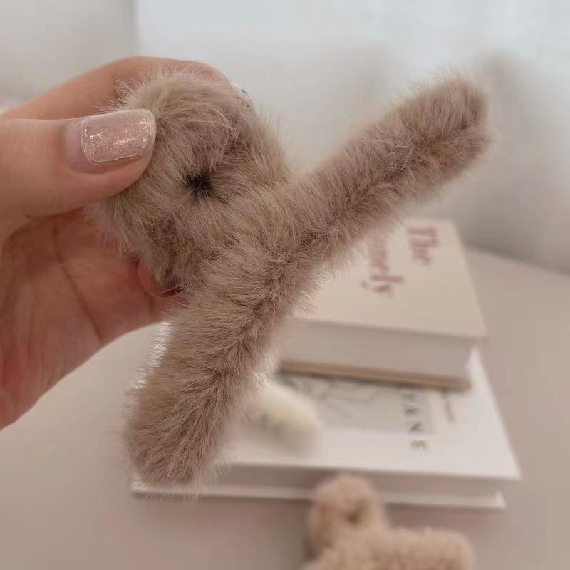 Simple Shark Clip Hair Accessories