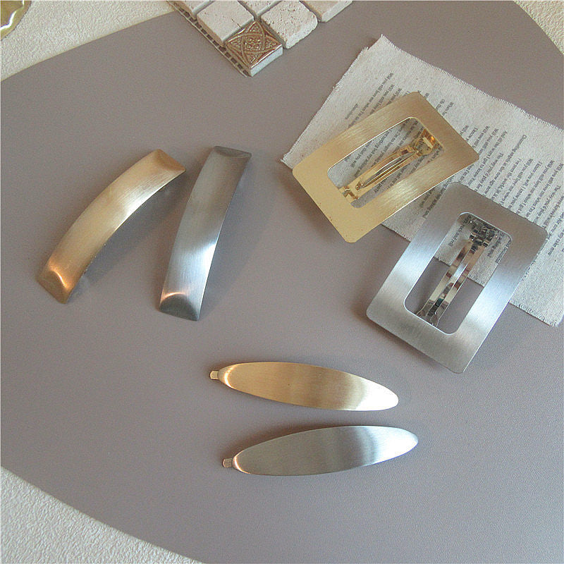 Korea Chic Cold Wind Graceful Geometric Square Metal Barrettes