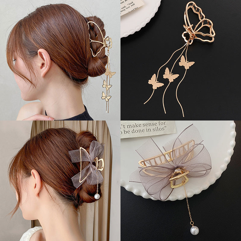 Shark Clip Hair Headdress At The Back Of The Hair Clip