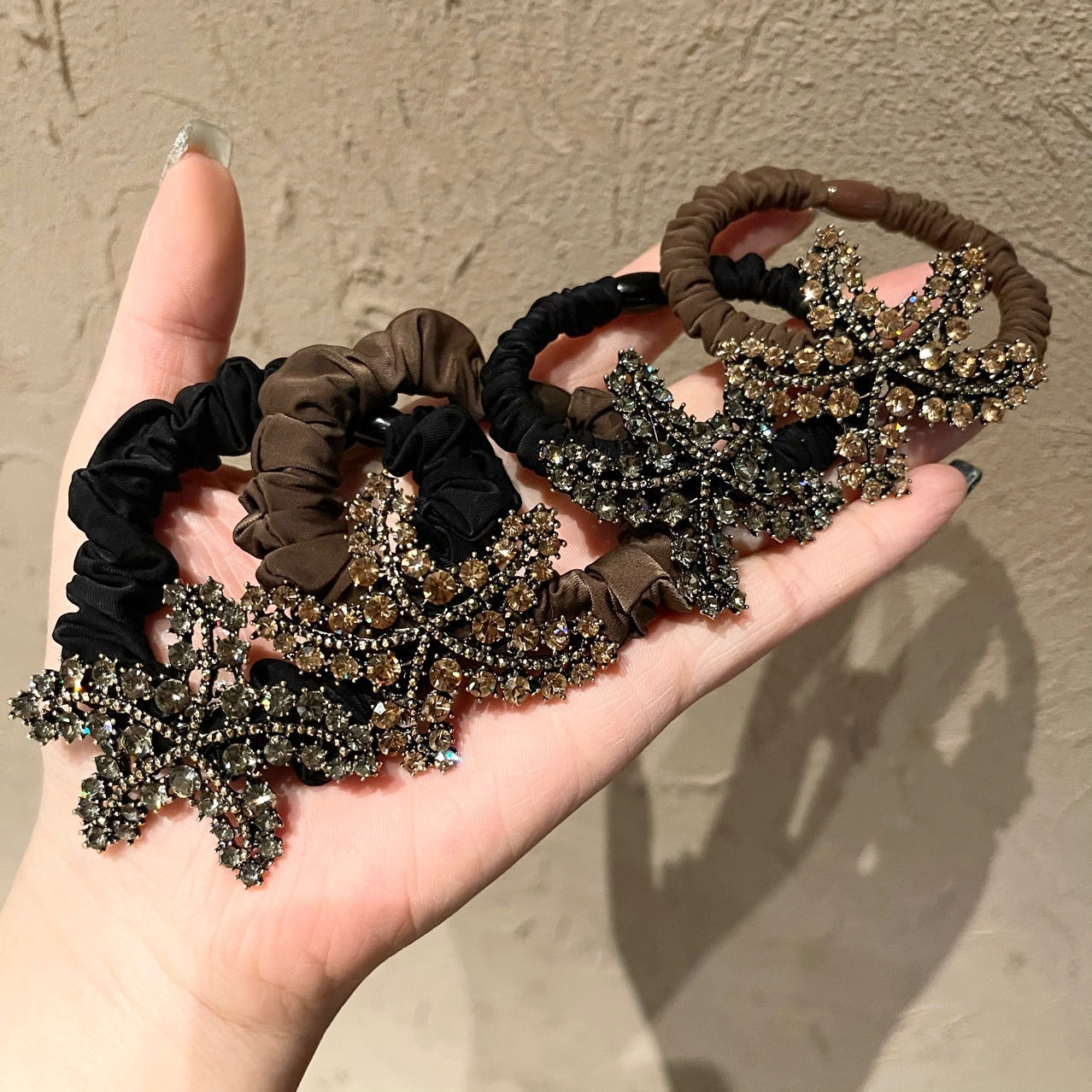 Ice Silk Large Intestine Ring Head Rope Czech Diamond Starfish Rhinestone Hair Ring