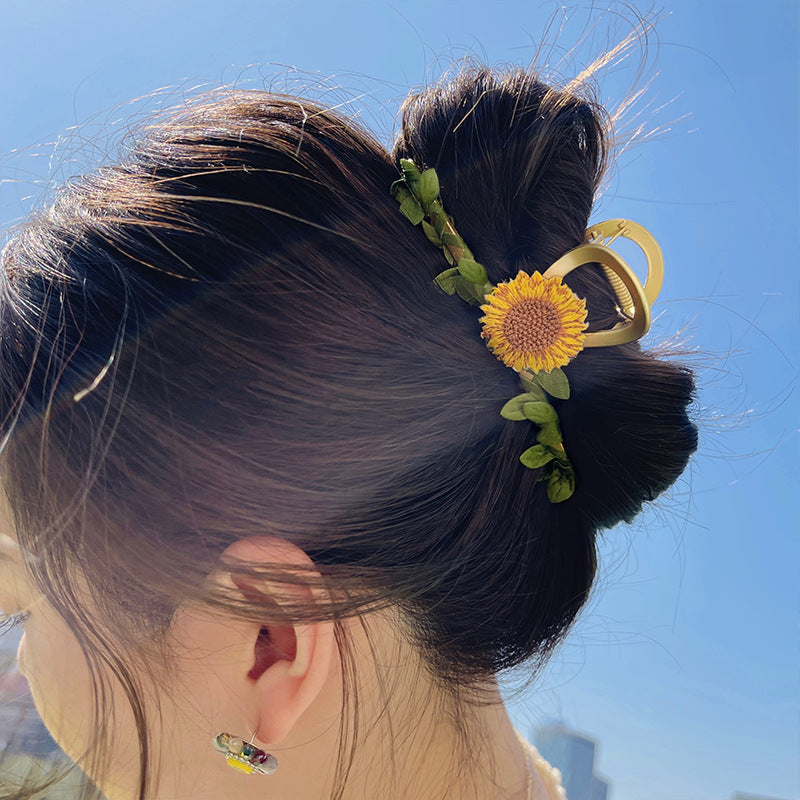 Best Shark High-end Hair Clip Female Back Of The Head