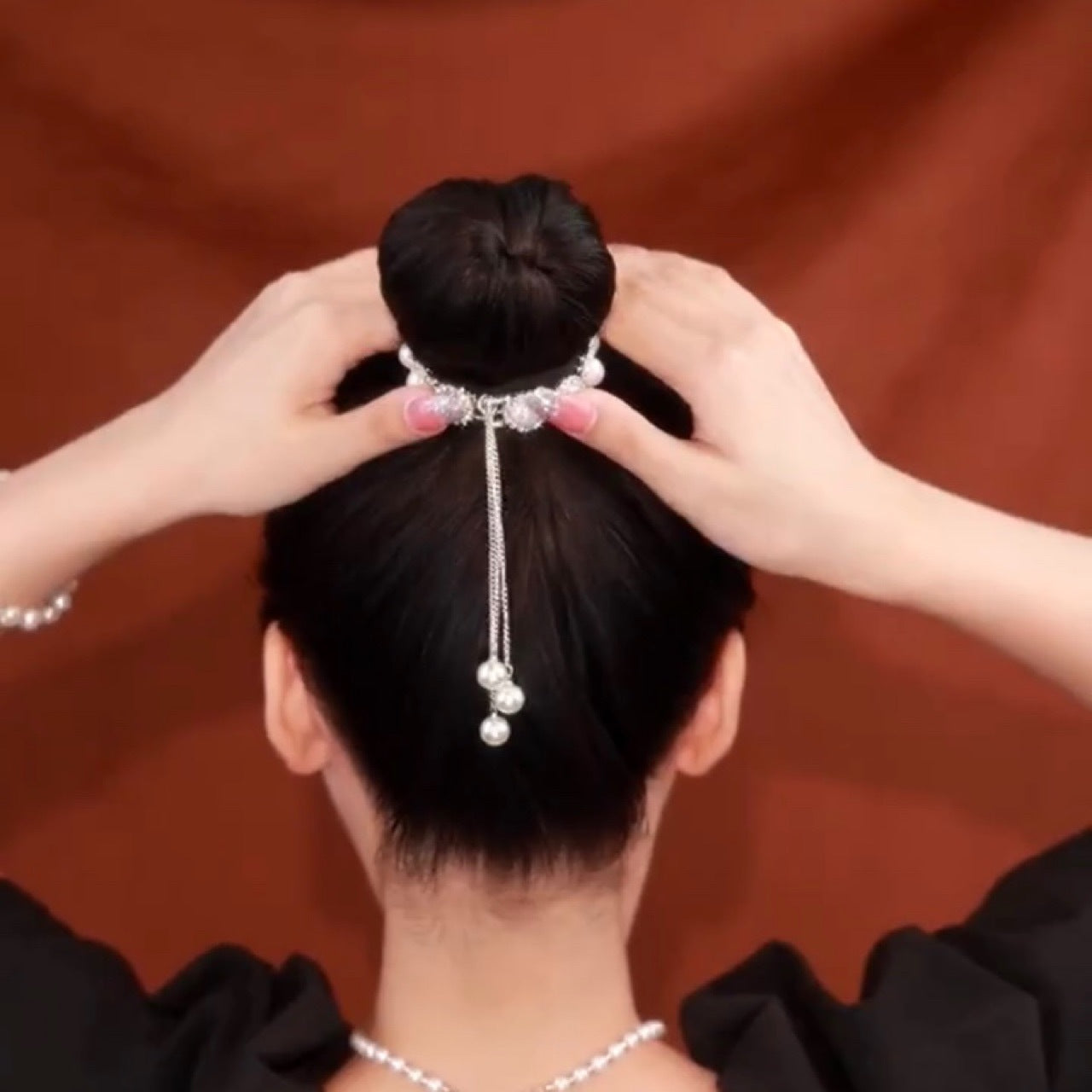 Pearl Rhinestone Fringe Woman's Head Hair Clip