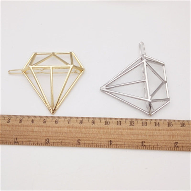 Best Women's Temperament Fashion Geometric Alloy Hair Clip