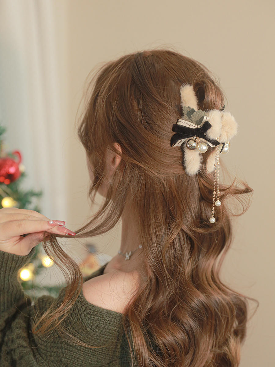 Best Plush Girl Bell Clip Christmas Hair Ornament