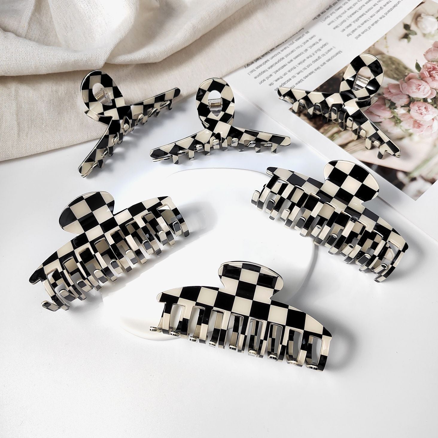 Temperament Black And White Checkerboard Grab Clip Retro Hair Accessories