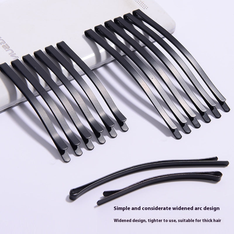 Female Minimalist Black Straight Hair Clip